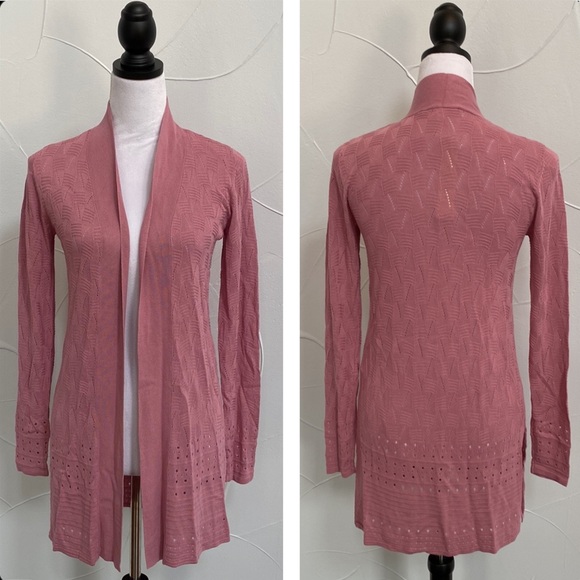 Cyrus Sweaters - Cyrus Long Sleeve Open Cardigan with a Pointelle Stitch Light Geometric Blush XS